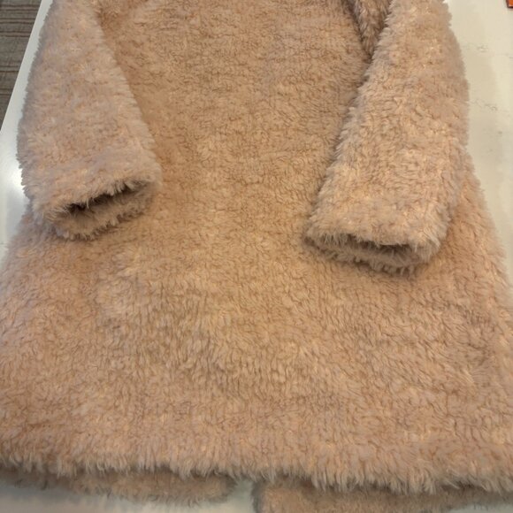 The GREAT. New, no tags. The Vintage Plush Coat in Pale Blush Size 1 - Picture 2 of 5
